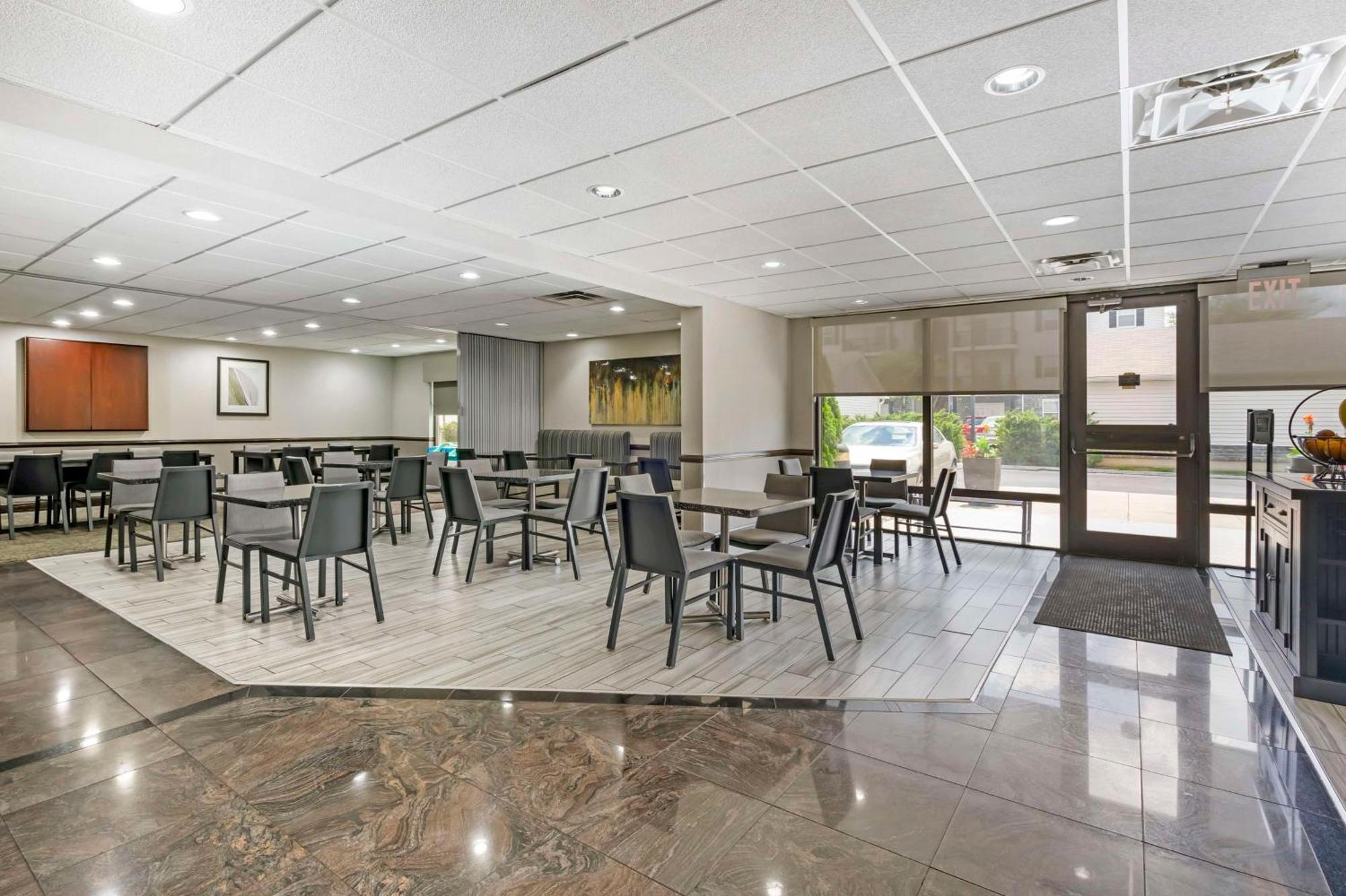 Best Western Suites Колумбус Экстерьер фото